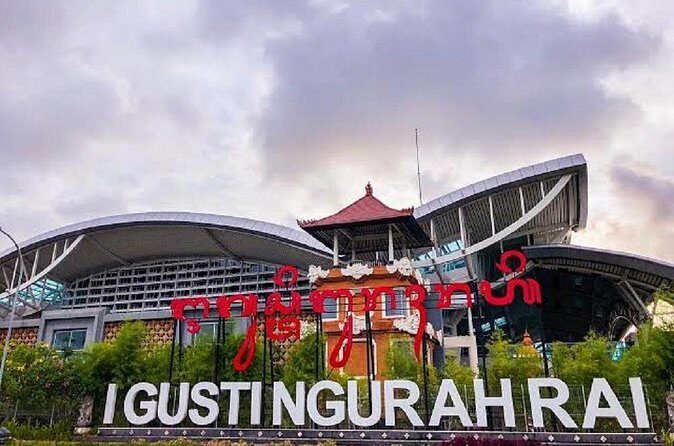 Bali Airport Transfers | Bali Airport Welcome pick up | Bali Airport Taxi - What to Expect When You Arrive: From Sign to Door