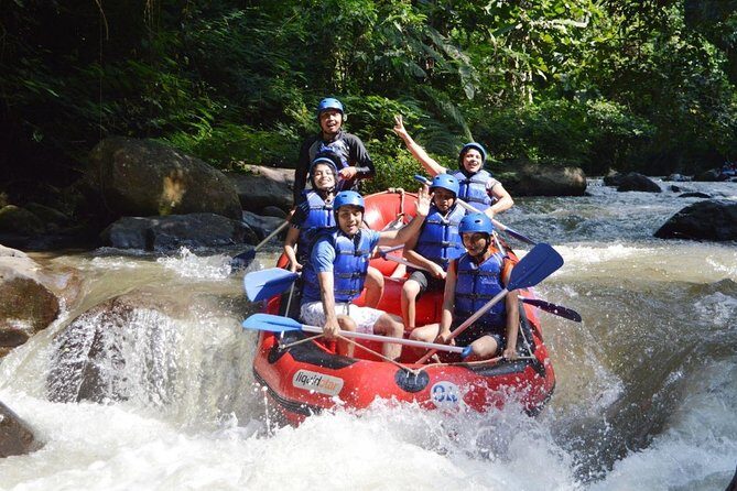 Bali: Ayung River White Water Rafting Adventure - Towels, hot showers, and changing without drama