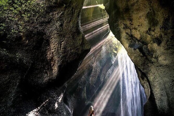 Bali Beach Horse Riding combo with waterfall All Inclusive - Timing and transfers: why the pickup matters in Seminyak