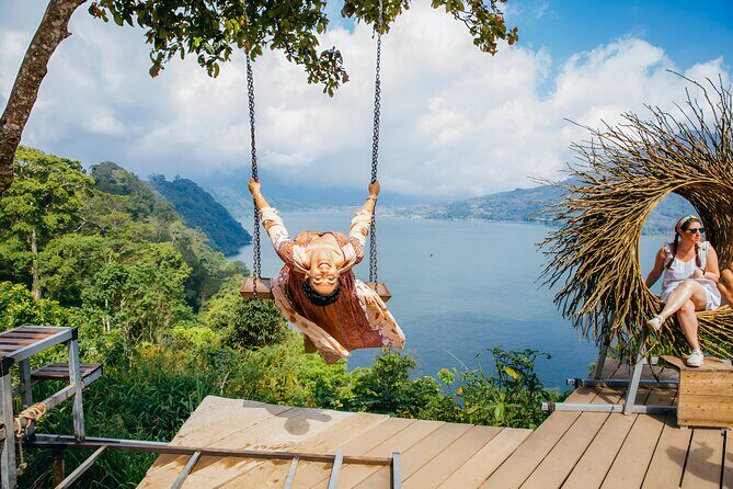 Bali Full-Day Tour: Exploring Instagrammable Place in North Bali - Wanagiri Hidden Hills for bamboo angles and big Bedugul views