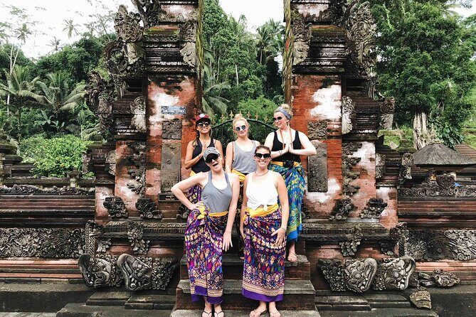 Bali Private Car Hire with English-Speaking Driver - Why a private driver in Seminyak is worth it
