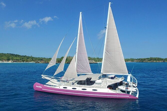 Full day Lembongan Island Catamaran Cruise with BBQ Lunch - The catamaran ride: where comfort helps (and choppy water can hurt)