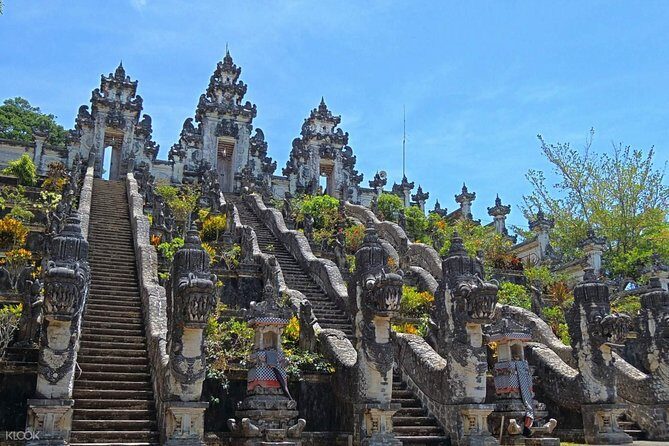 Gate Heaven of LEMPUYANG TEMPLE & East Bali Tours - How this East Bali route saves you stress