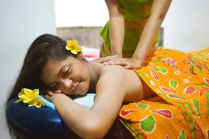 Half Day Tours: Bali 2 Hours MASSAGE & SPA - ROMANTIC SUNSET Dinner at JIMBARAN - Bali Green Spa: The 2-Hour Balinese Massage and Bathing Set