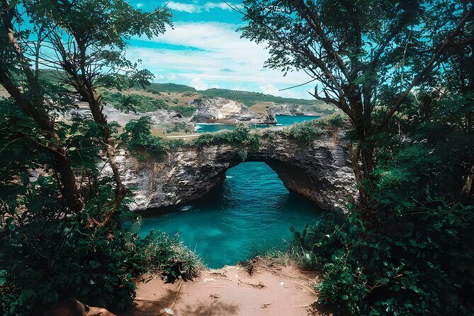 Nusa Penida Island Beach Tour With Snorkeling - Departure From Bali Island - Crystal Bay: Turtles and More Marine Life