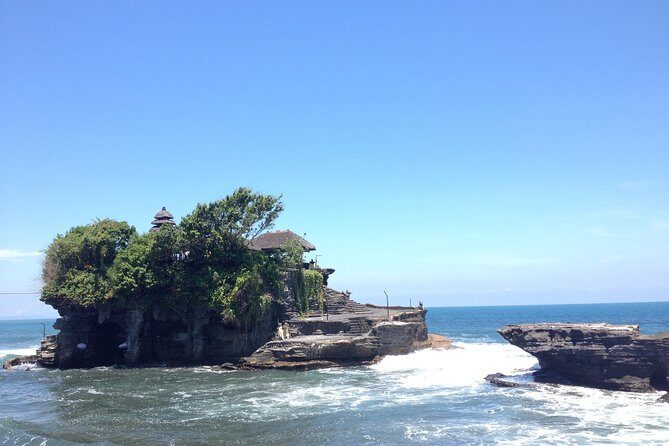 Private Tour: Half Day Tanah Lot Sunset Tours - Stop 3: Tanah Lot Temple before sunset cameras start rolling