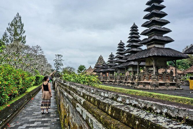 Private Tour: Half Day Tanah Lot Sunset Tours - Seminyak pickup and private AC transport: the stress saver