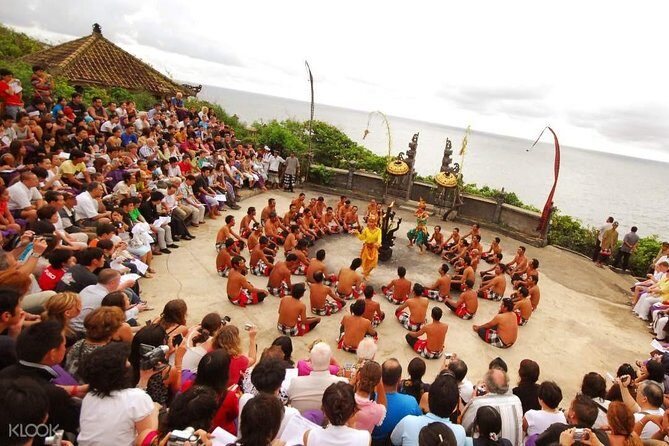 South Bali & Uluwatu Tour - Pantai Melasti Ungasan and Dreamland: Photo Time on the Coast