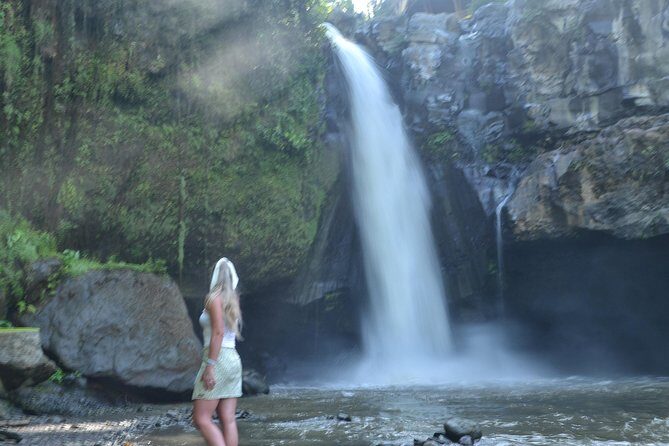 Ubud Monkey Forest Sanctuary Tours and Cretya - Cretya Ubud infinity pool: the Instagram shot with real rules